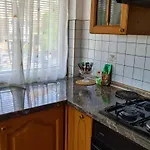 Piano In Center - Fully Equipped - Free Parking