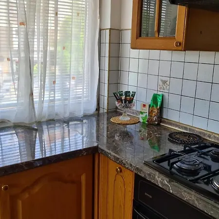 Piano In Center - Fully Equipped - Free Parking