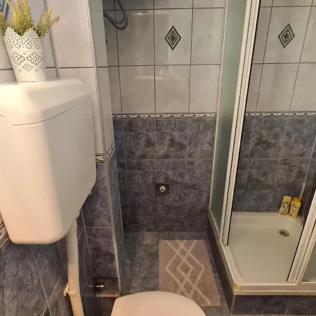 Piano In Center - Fully Equipped - Free Parking