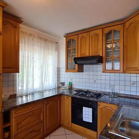 Piano In Center - Fully Equipped - Free Parking Apartmán