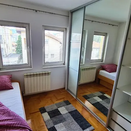 Piano In Center - Fully Equipped - Free Parking